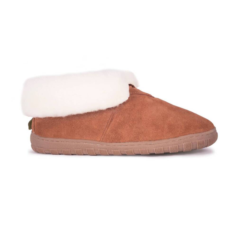 NEW CLOUD NINE women's fleece bootie slippers in chestnut